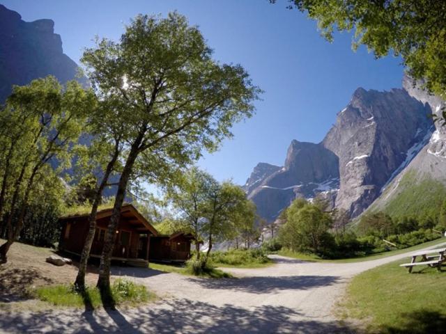 Trollveggen Camping Åndalsnes Esterno foto